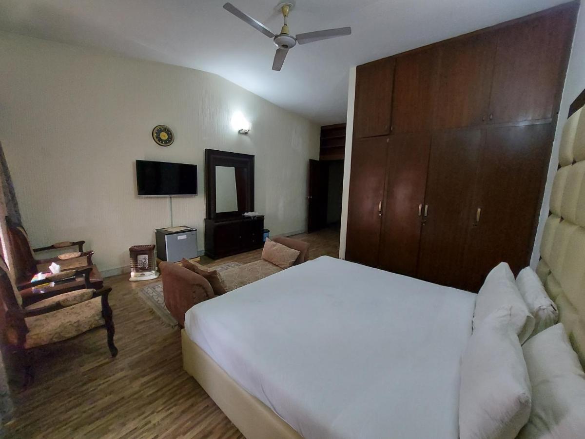 Casa Blanca Boutique Guest House Islamabad Esterno foto