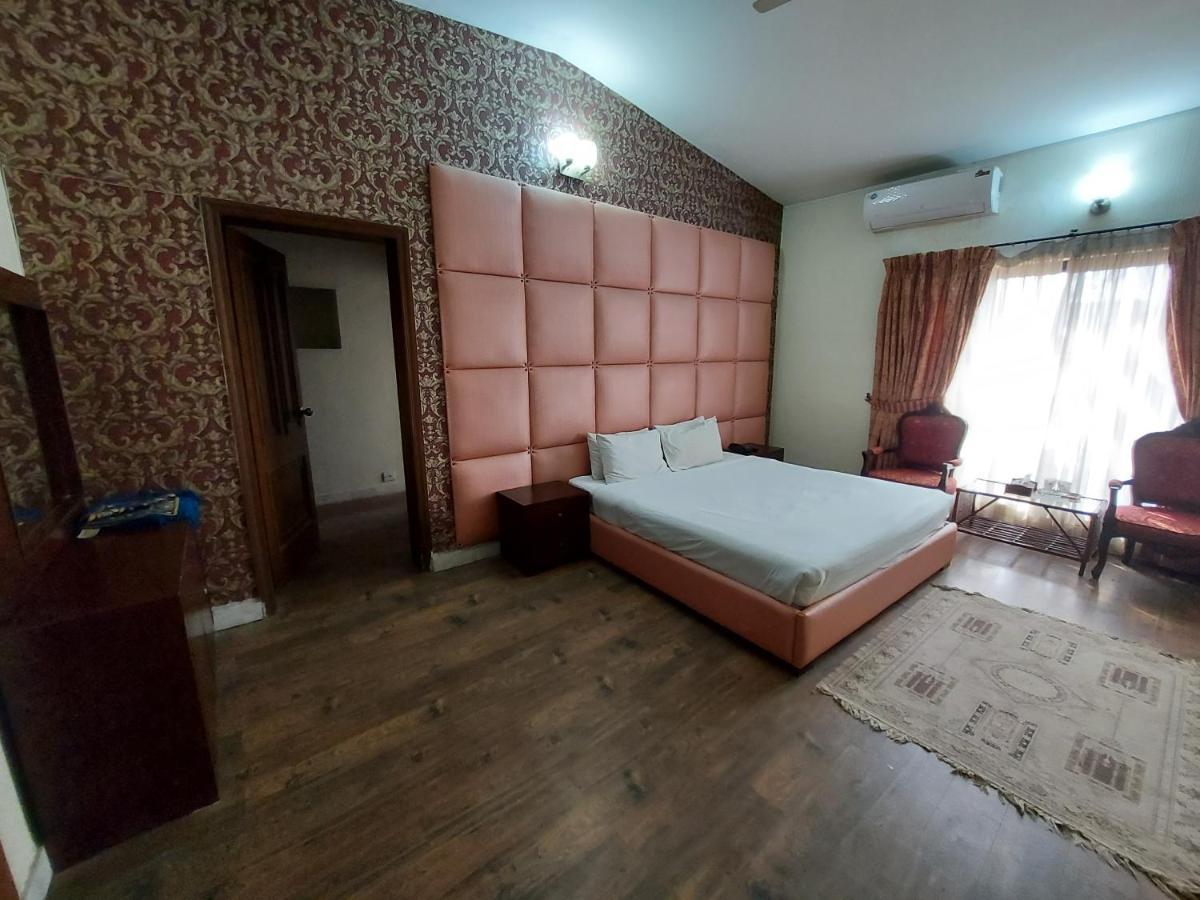 Casa Blanca Boutique Guest House Islamabad Esterno foto