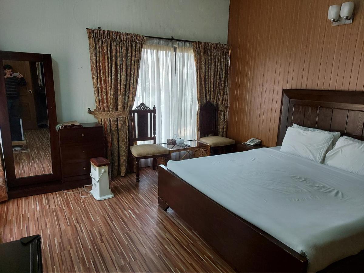 Casa Blanca Boutique Guest House Islamabad Esterno foto