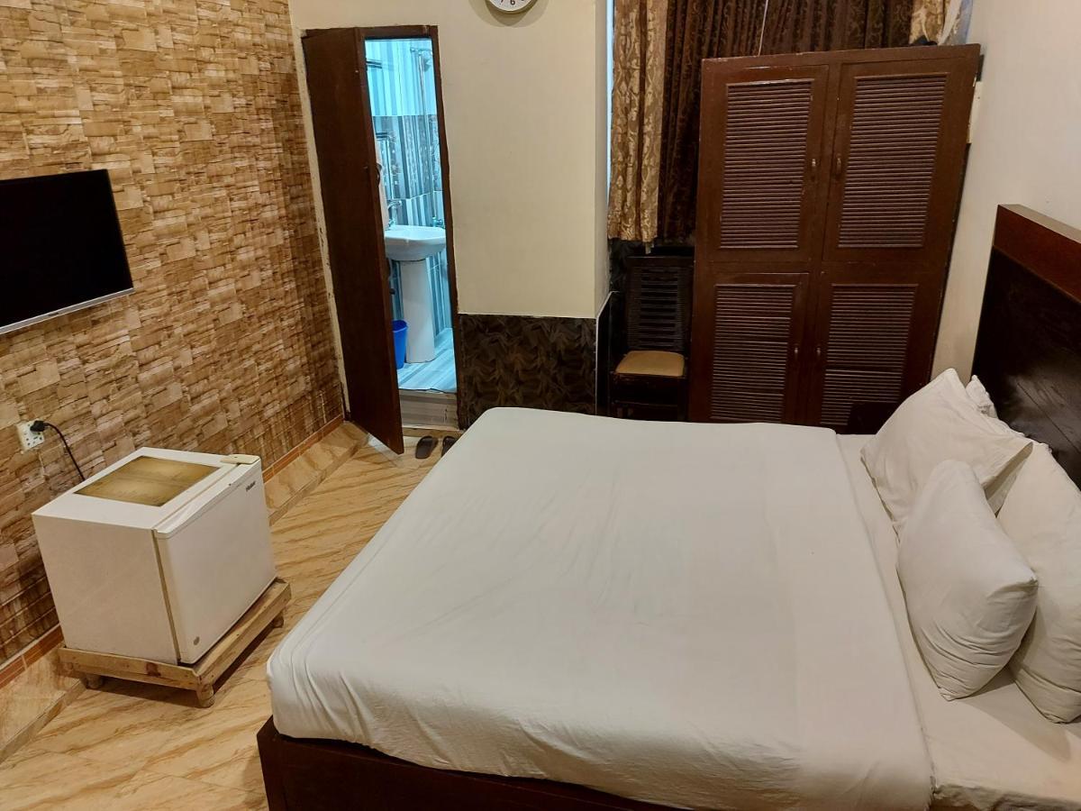 Casa Blanca Boutique Guest House Islamabad Esterno foto