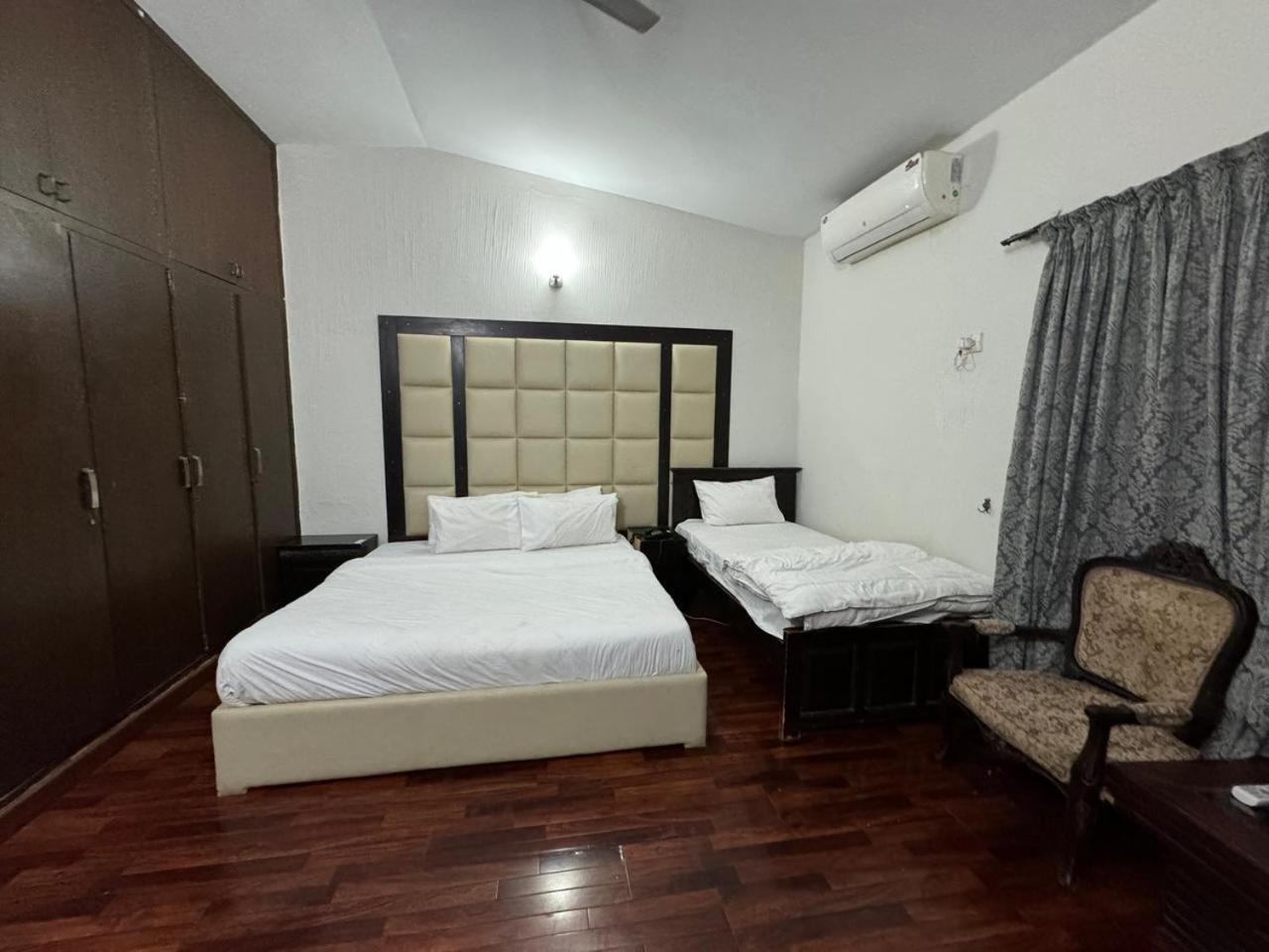 Casa Blanca Boutique Guest House Islamabad Esterno foto