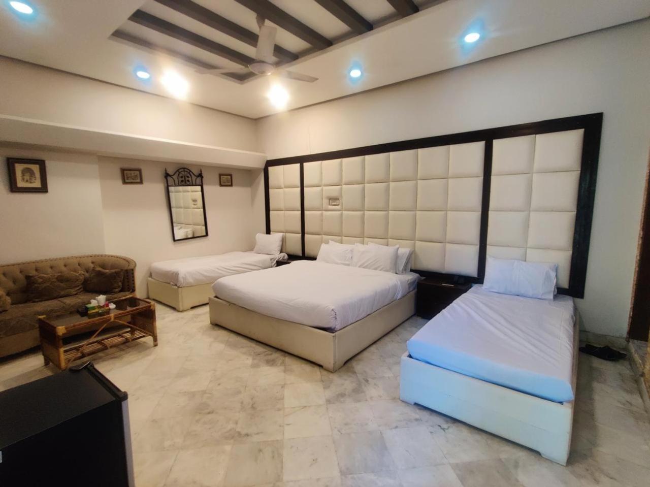 Casa Blanca Boutique Guest House Islamabad Esterno foto