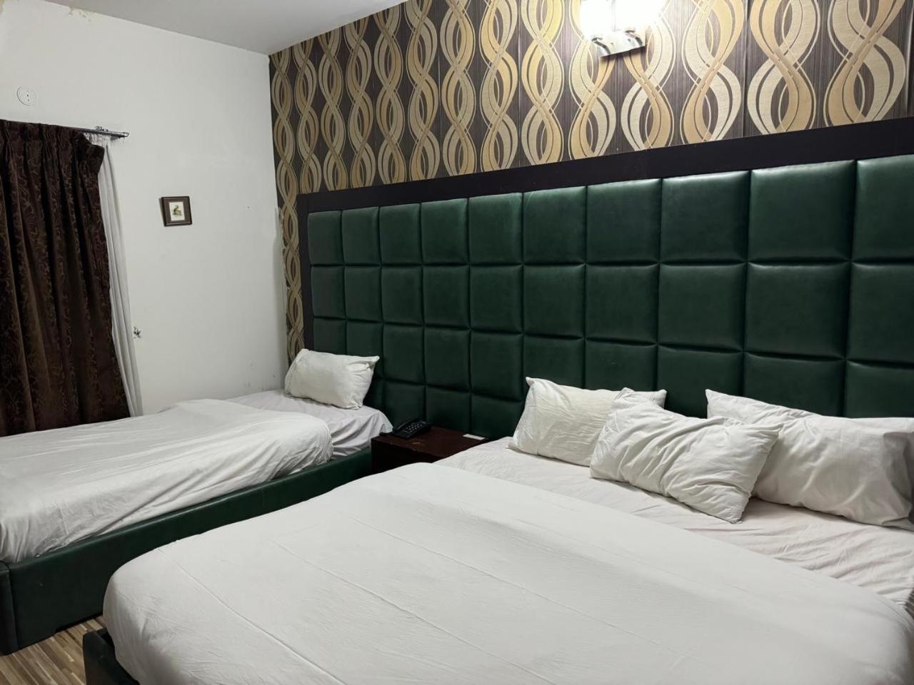 Casa Blanca Boutique Guest House Islamabad Esterno foto