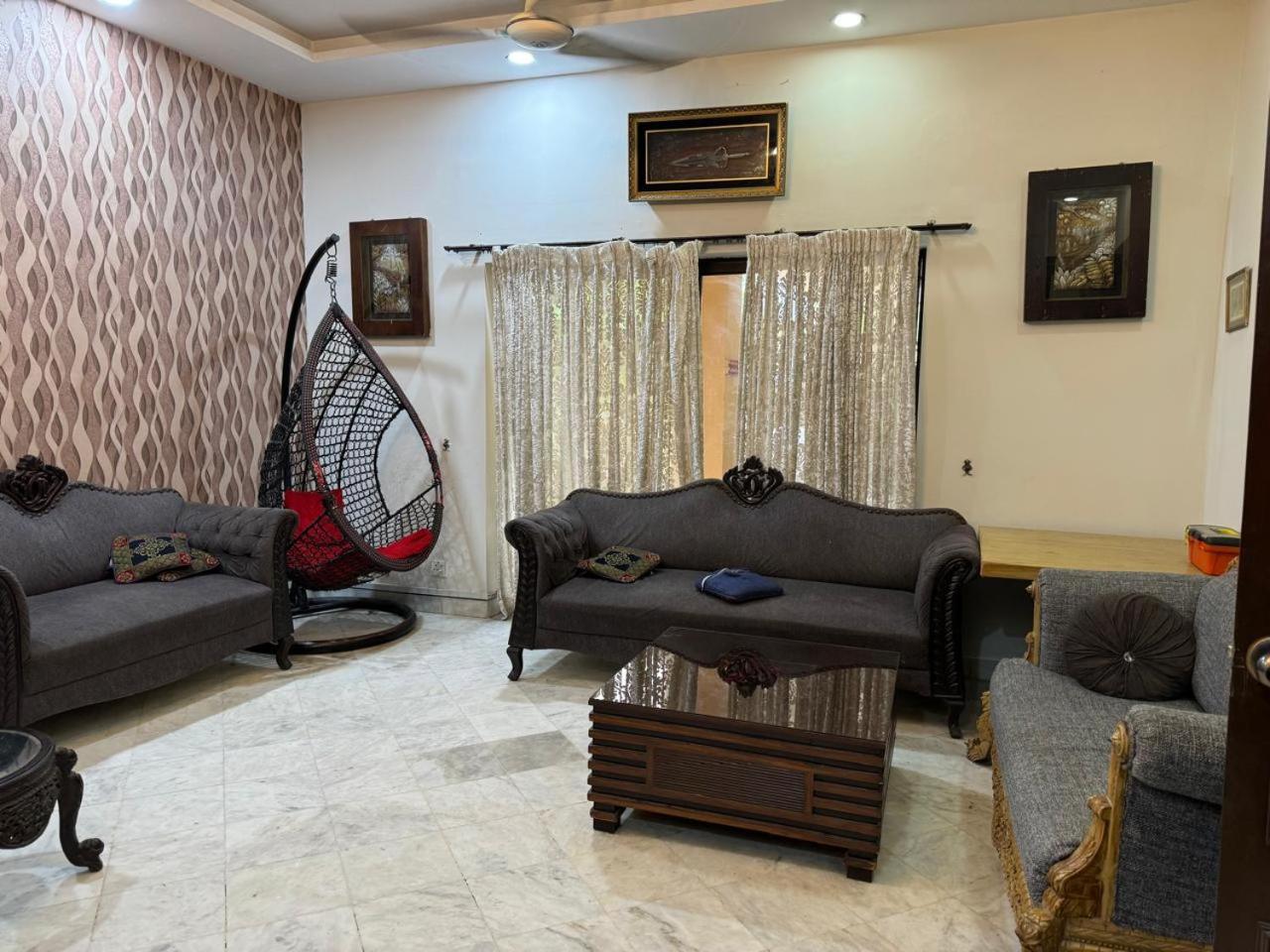 Casa Blanca Boutique Guest House Islamabad Esterno foto